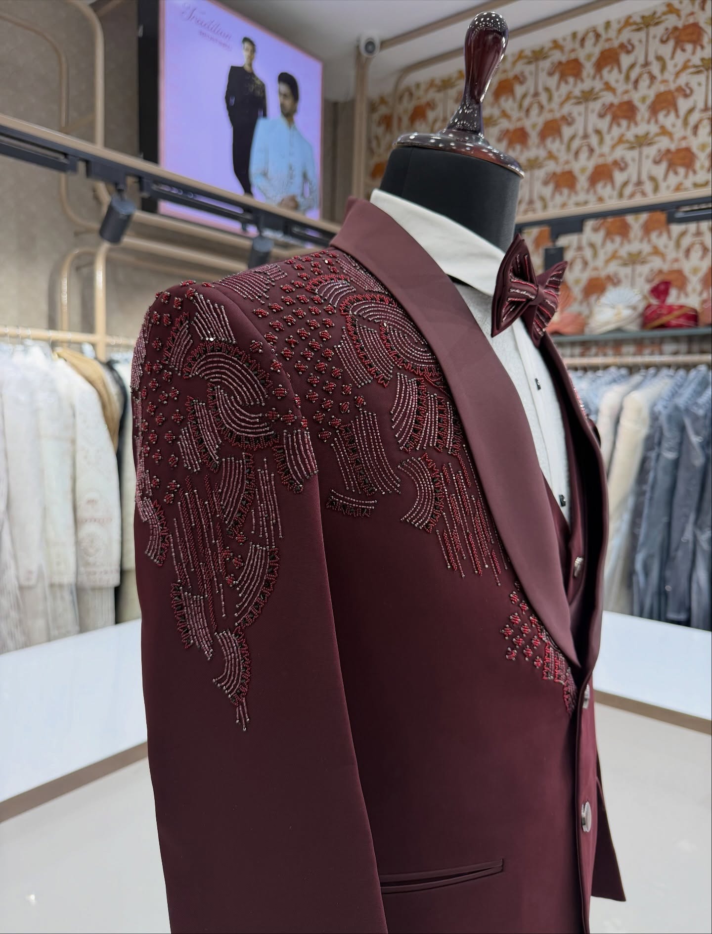 3 Pieces Groom Wedding Tuxedos - Men Formal Wear Red recensione e prezzo