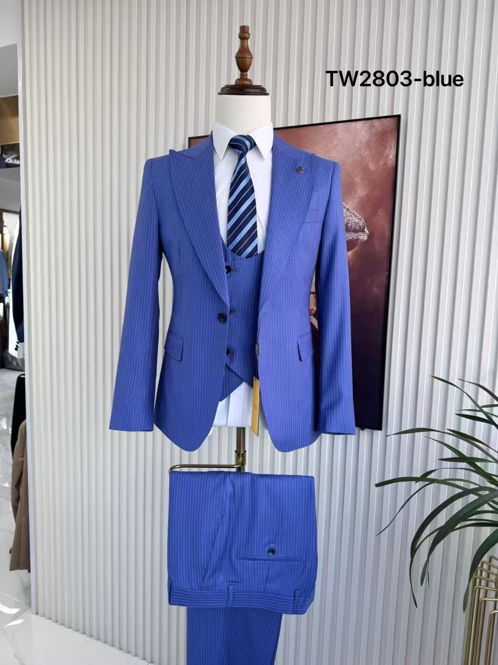 Men's Blue Striped Formal Suit - Men Formal Wear Sale recensione e prezzo