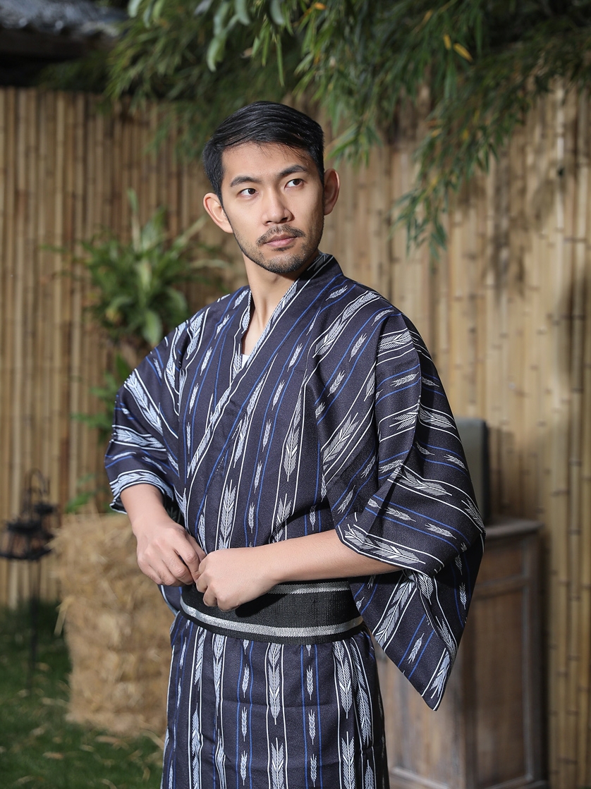 Japanese Kimono With Belt Men' - Traditional Japanese Men'S Formal Wear recensione e prezzo