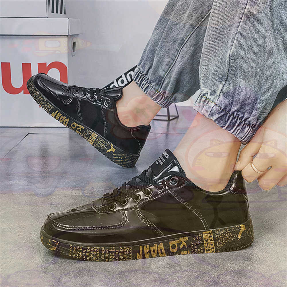 Round Foot Size 45 Sneakers Wh - Men Formal Wear Sale recensione e prezzo